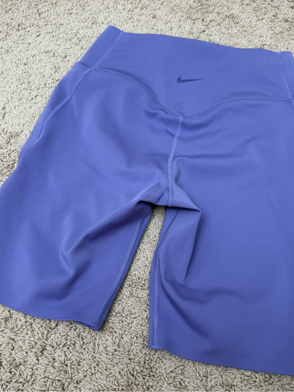 Nike Universa High-Waisted Biker Shorts - Picture 12 of 12